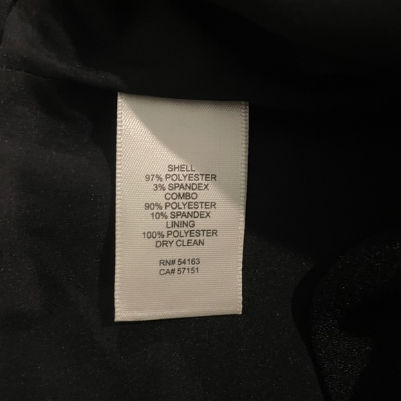 Off the shoulder velvet & crepe top - Picture 6 of 11